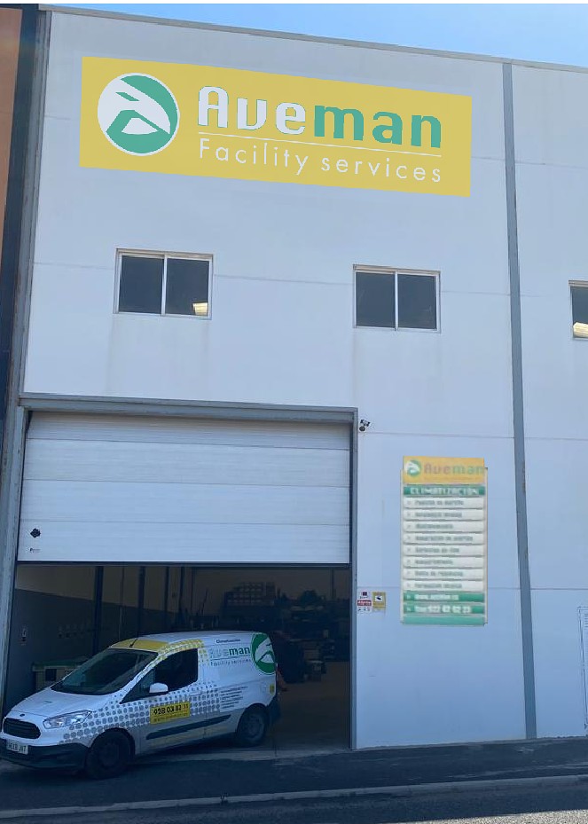 Fachada nave AVEMAN Gran Canaria